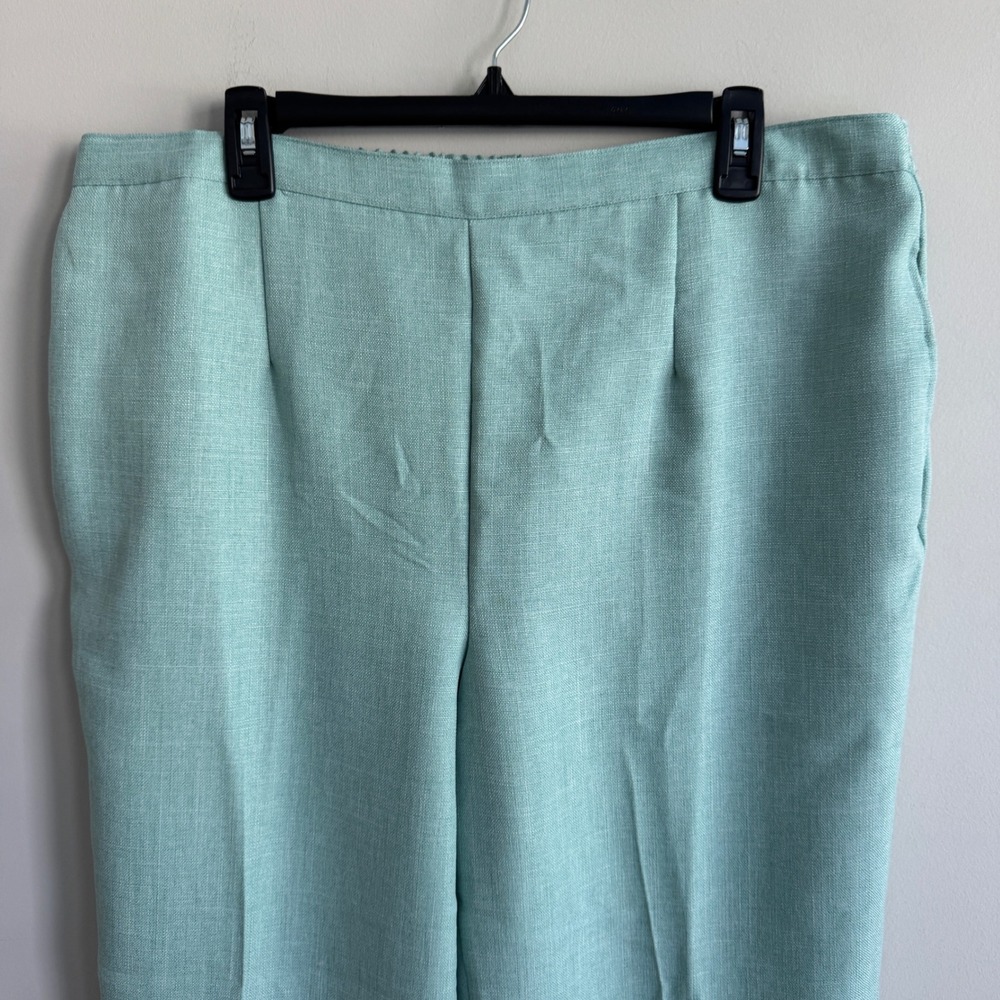Alfred Dunner Seafoam Green Classic Fit Pants Womens 18W Elastic Waist Textured - Picture 3 of 7